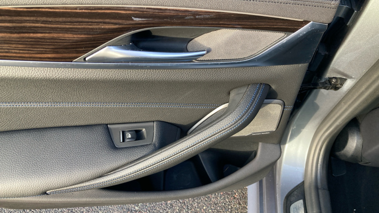 BMW 5 Series 540i xDrive M Sport 5dr Auto Petrol Estate